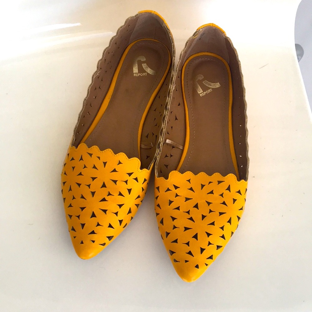 Flat ballerinas